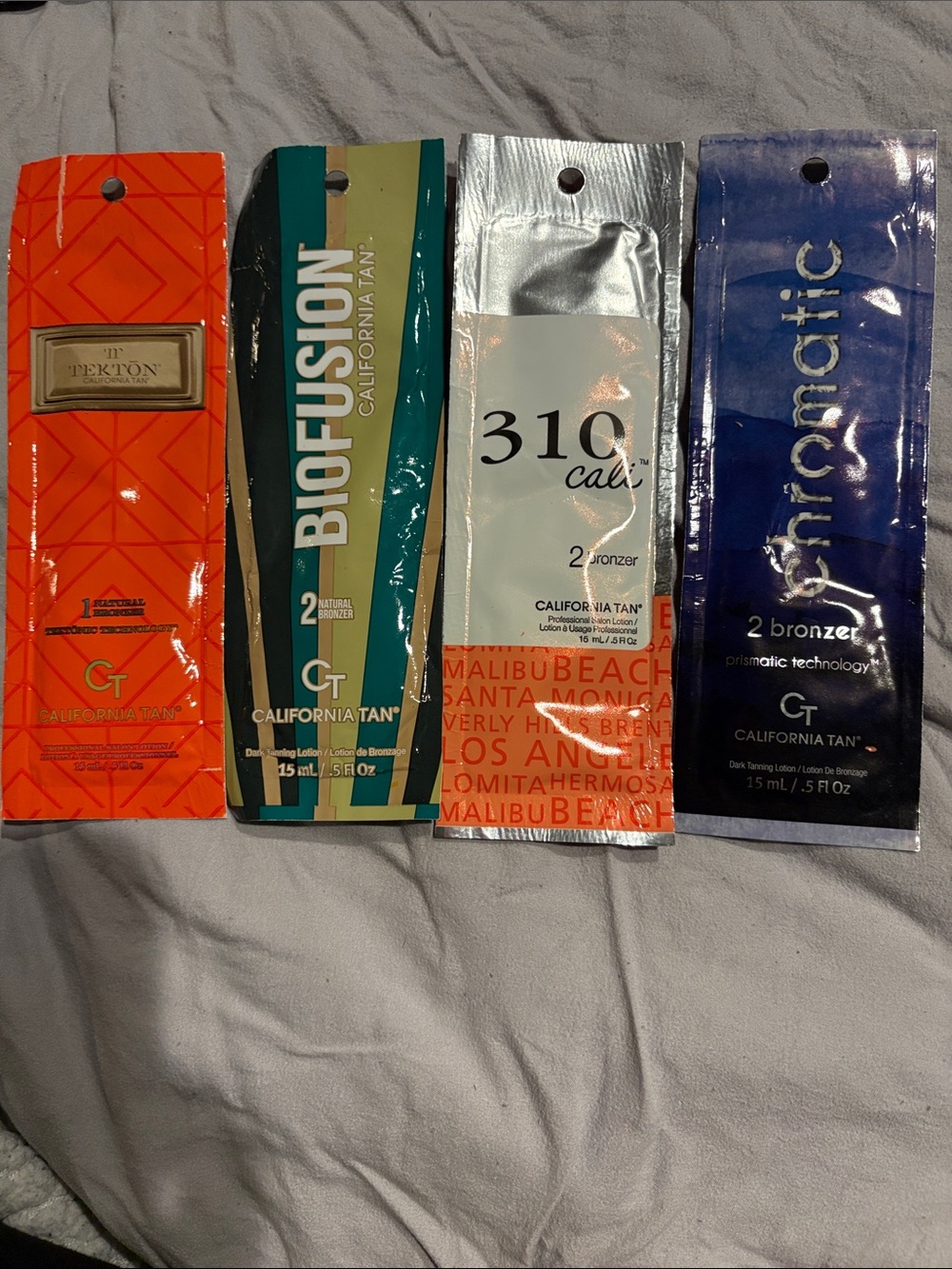 4 California Tan lotion packet